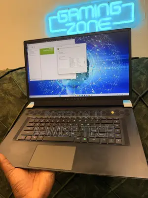 Laptop Alienware X17 r1 32GB Intel Core i7 SSD 1T