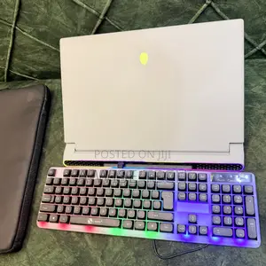 Laptop Alienware X17 r1 32GB Intel Core i7 SSD 1T