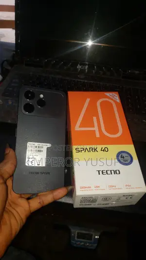 Tecno Spark 40 128 GB Black