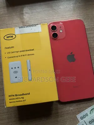 Apple iPhone 12 64 GB Red