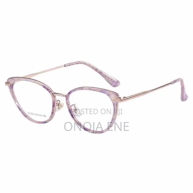 Ultra-Light Plain Artifact Glasses Frame