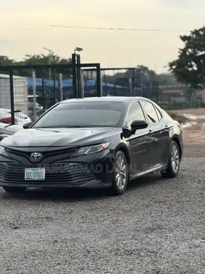 Toyota Camry 2018 Black