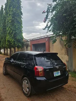 Toyota Corolla Liftback 2004 Black