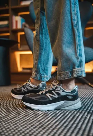 New Balance 990v6 Sneakers – Premium Comfort | Classic Grey Black