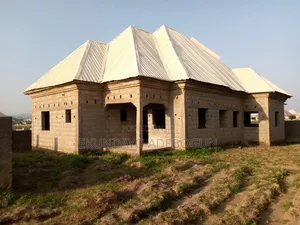 3bdrm Bungalow in FHA for sale