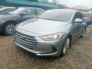 Hyundai Elantra 2017 Gray