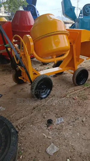 Yinghe 400l Concrete Mixer Fairly Used