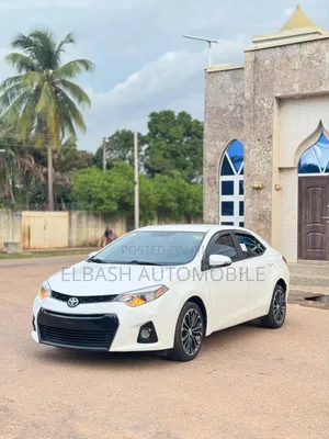 Toyota Corolla 2014 White