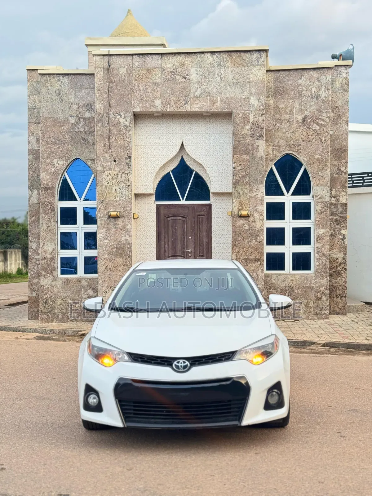 Toyota Corolla 2014 White