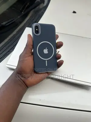 Apple iPhone X 64 GB Black