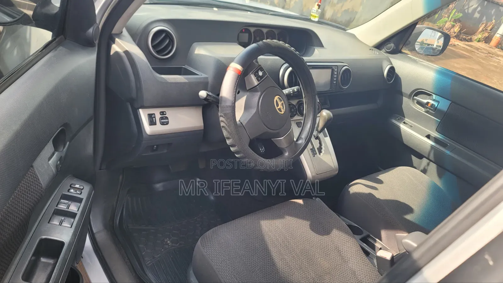 Scion xB Base 2009 Silver