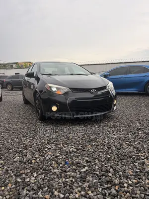 Toyota Corolla 2015 Black