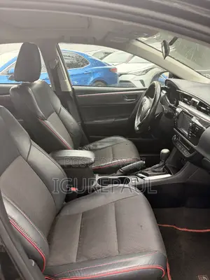 Toyota Corolla 2015 Black