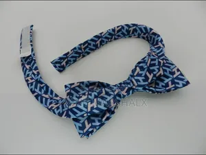 Tommy Hilfiger Men's Printed Bow Tie