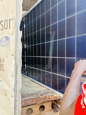 Jinko 590w Solar Panel: Original Verifiable Grade a Jinko Panels