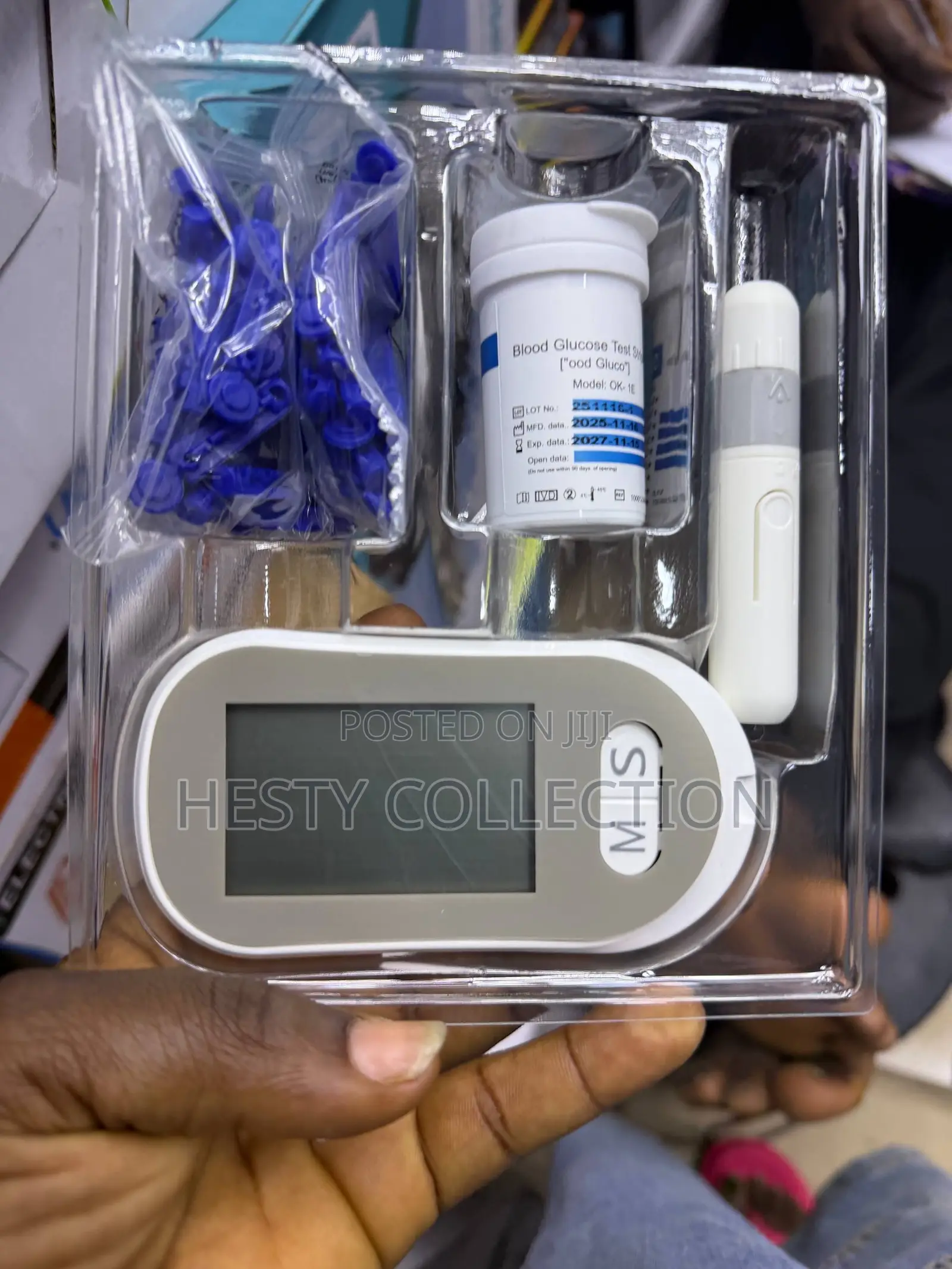Blood Glucose Meter Sugar Level Machine Glucometer