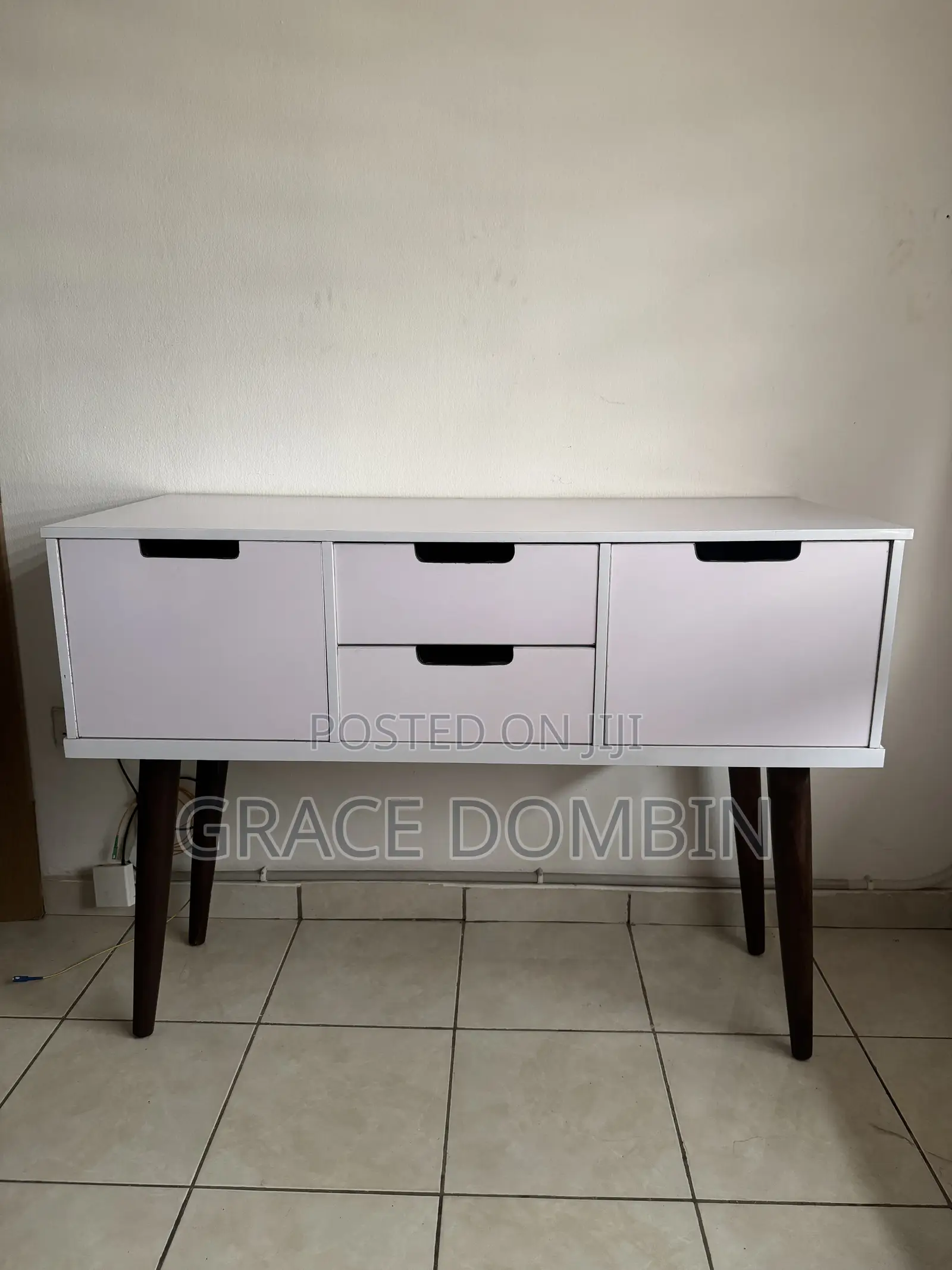 Modern White Drawer Console