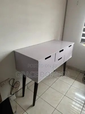Modern White Drawer Console