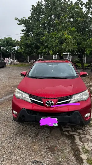 Toyota RAV4 XLE AWD (2.5L 4cyl 6A) 2013 Red