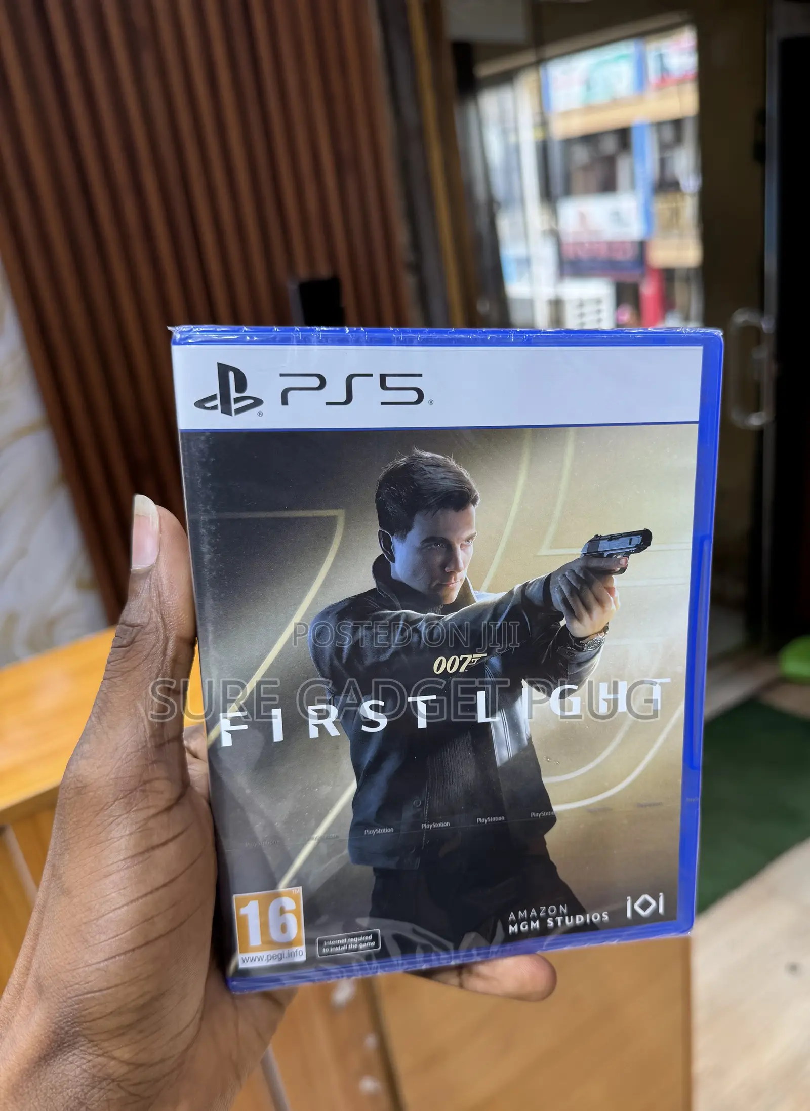 First Light 007 Ps5 Disc