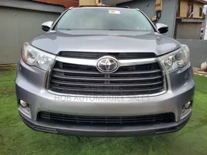 Toyota Highlander Limited 4dr SUV AWD (3.5L 6cyl 6A) 2014 Silver