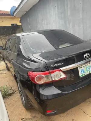 Toyota Corolla 2013 Black