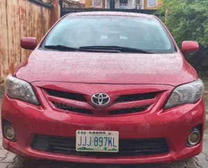 Toyota Camry 2011 Red