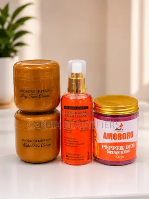 Amororo Whitening Facial Set