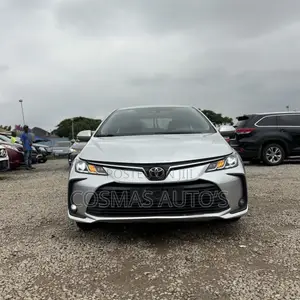 Toyota Corolla 2020 Silver