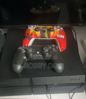 Play Station 4