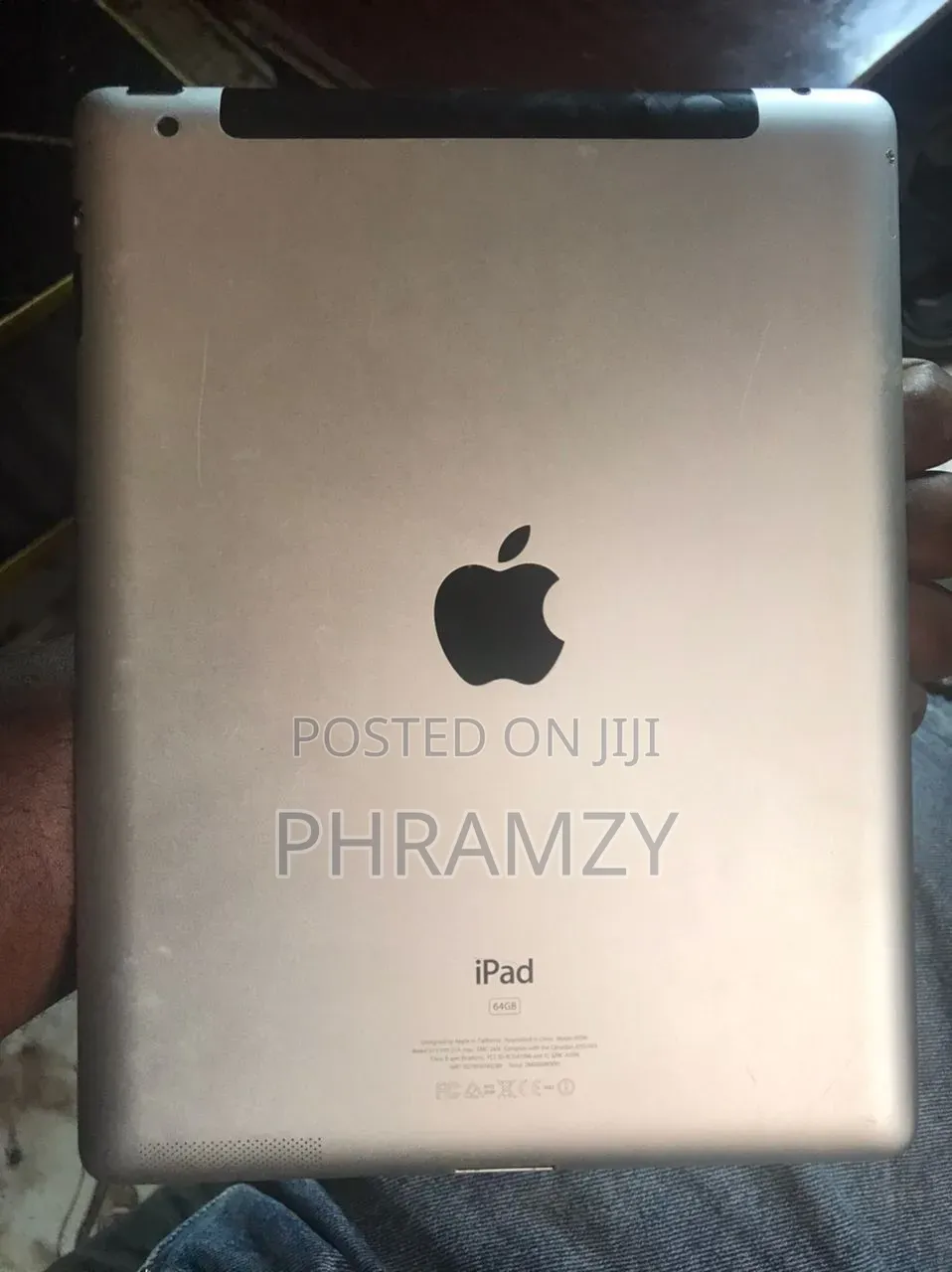 Apple iPad 2 CDMA 64 GB Gray