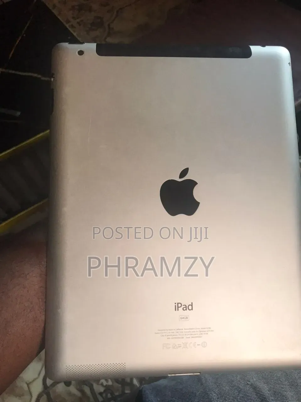 Apple iPad 2 CDMA 64 GB Gray