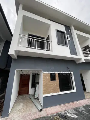 3bdrm Duplex in Great Challenge Road, Iba / Ojo for rent