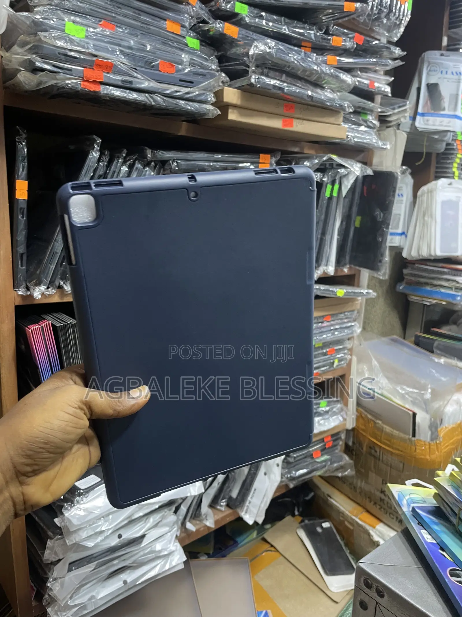 iPad 10.2/10.5” Case/ Pouch