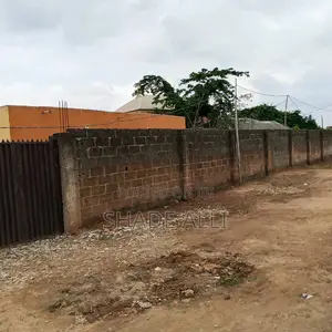 4bdrm House in Agbado for sale