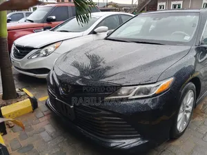 Toyota Camry 2018 Black