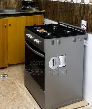 For Sale: 4 Gas Burners And 1 Gas Cylinder.