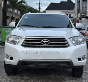 Toyota Highlander Limited 2010 White