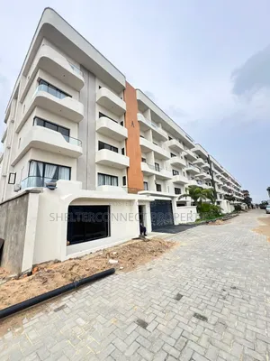 2bdrm Apartment in Lekki Phase 1 for rent