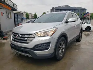 Hyundai Santa Fe 2014 Silver