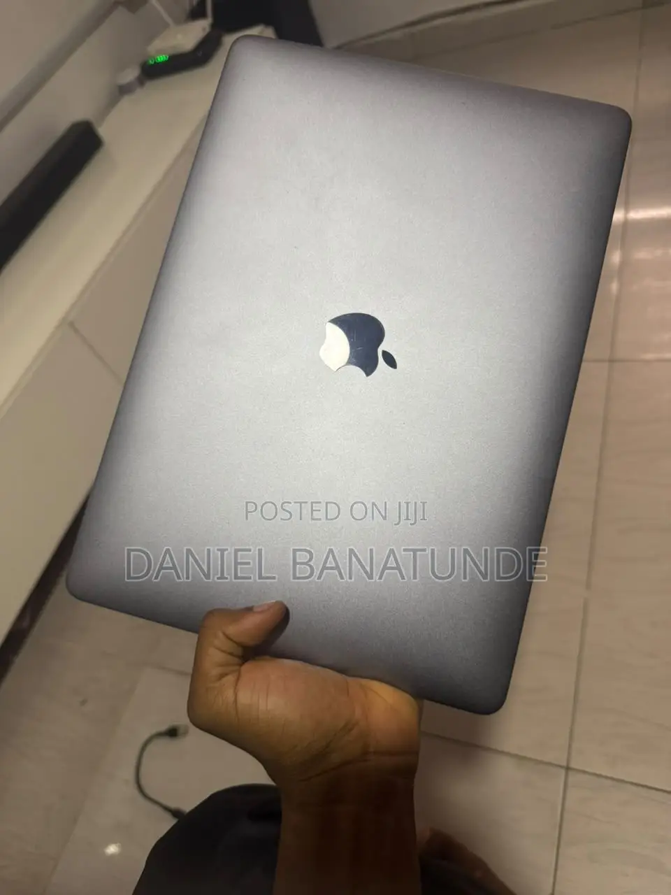 Laptop Apple MacBook Pro 2017 8GB Intel Core i5 SSD 1T