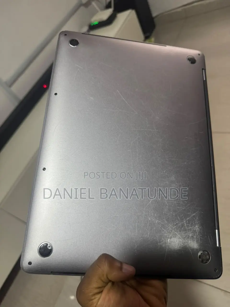 Laptop Apple MacBook Pro 2017 8GB Intel Core i5 SSD 1T