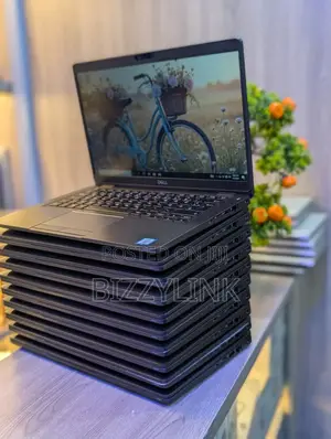 Laptop Dell Latitude 5300 8GB Intel Core i5 SSD 256GB