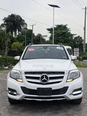 Mercedes-Benz GLK-Class 350 4MATIC 2013 White