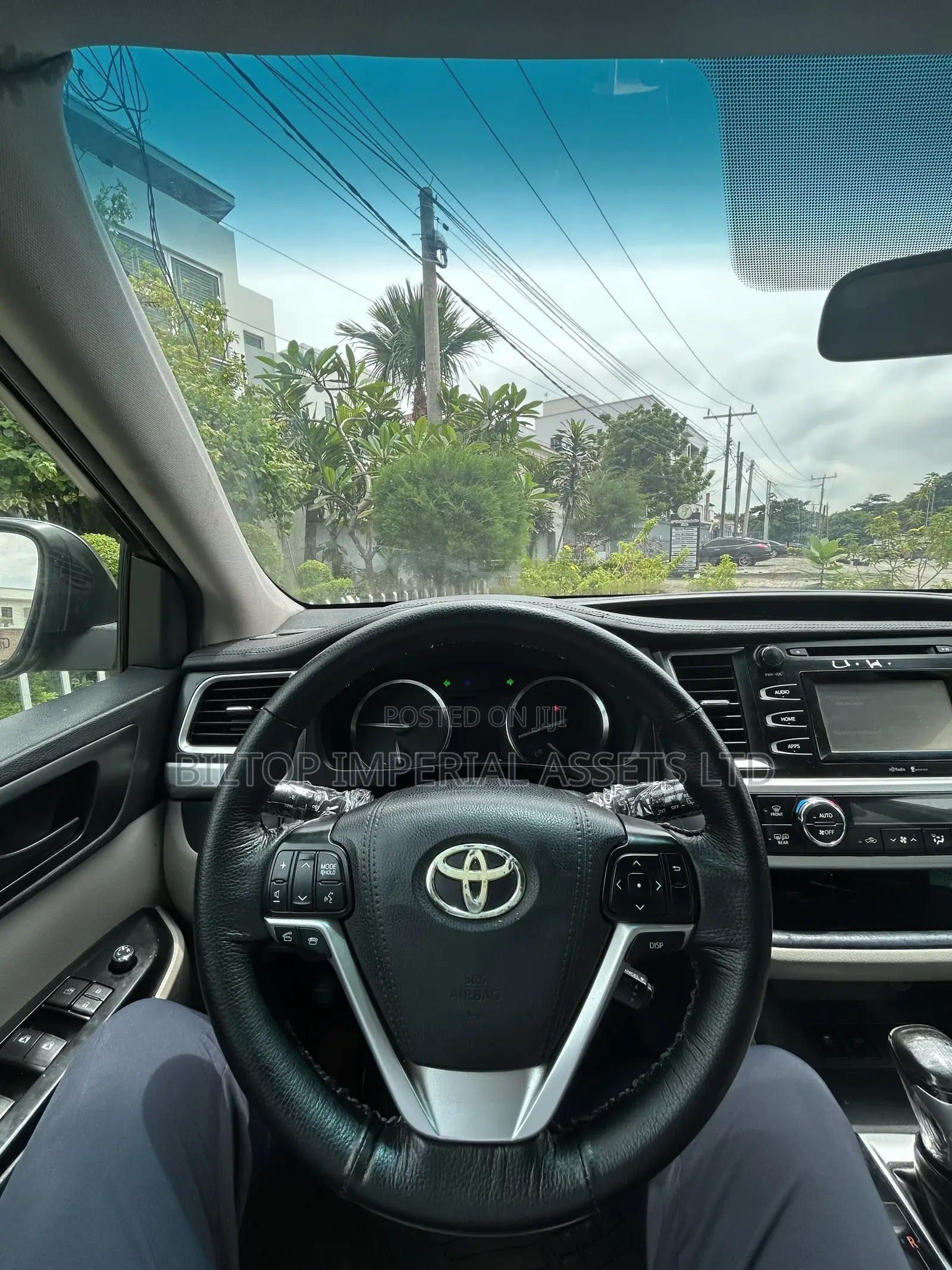 Toyota Highlander LE 4dr SUV (3.5L 6cyl 6A) 2015 Green
