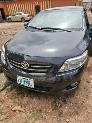 Toyota Corolla 2010 Black