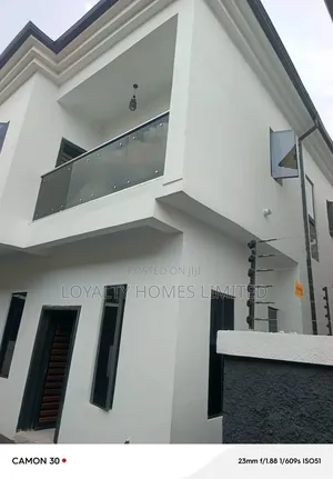 4bdrm Duplex in GRA Phase 1 for sale