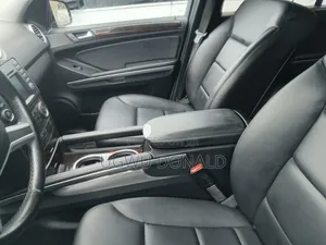 Mercedes-Benz M Class 2011 Black