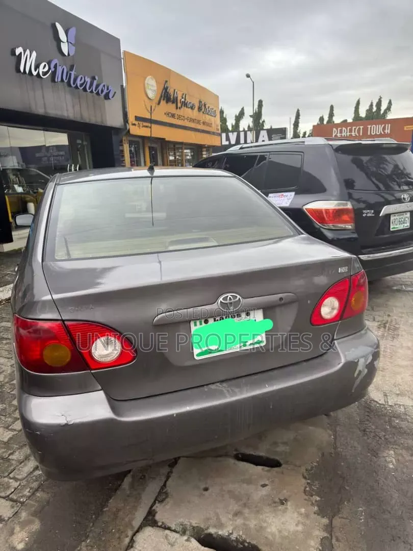 Toyota Corolla 2004 Beige