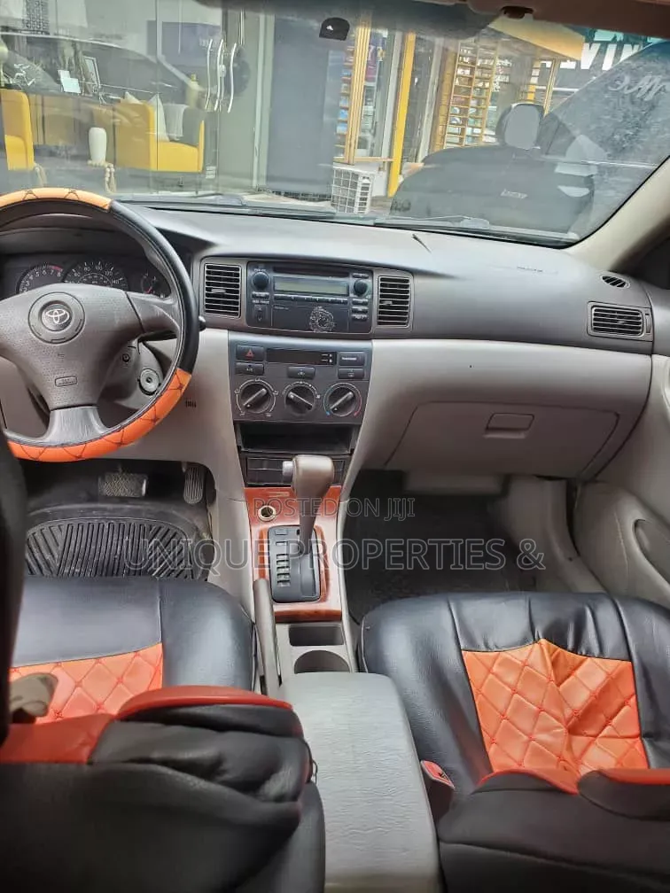 Toyota Corolla 2004 Beige